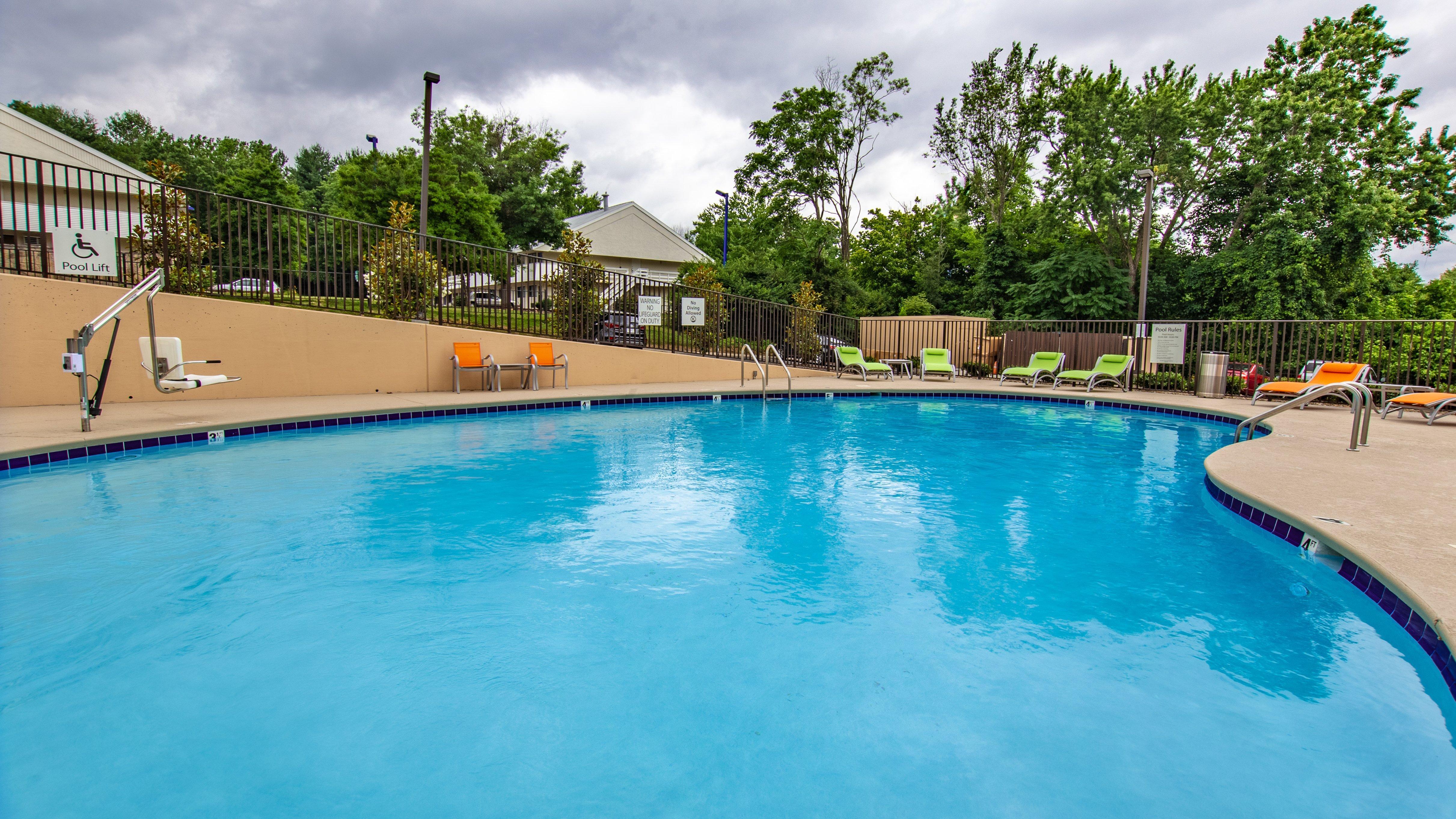 Holiday Inn Knoxville N - Merchant Drive By Ihg מראה חיצוני תמונה