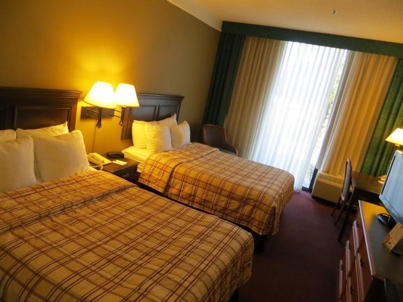 Holiday Inn Knoxville N - Merchant Drive By Ihg מראה חיצוני תמונה