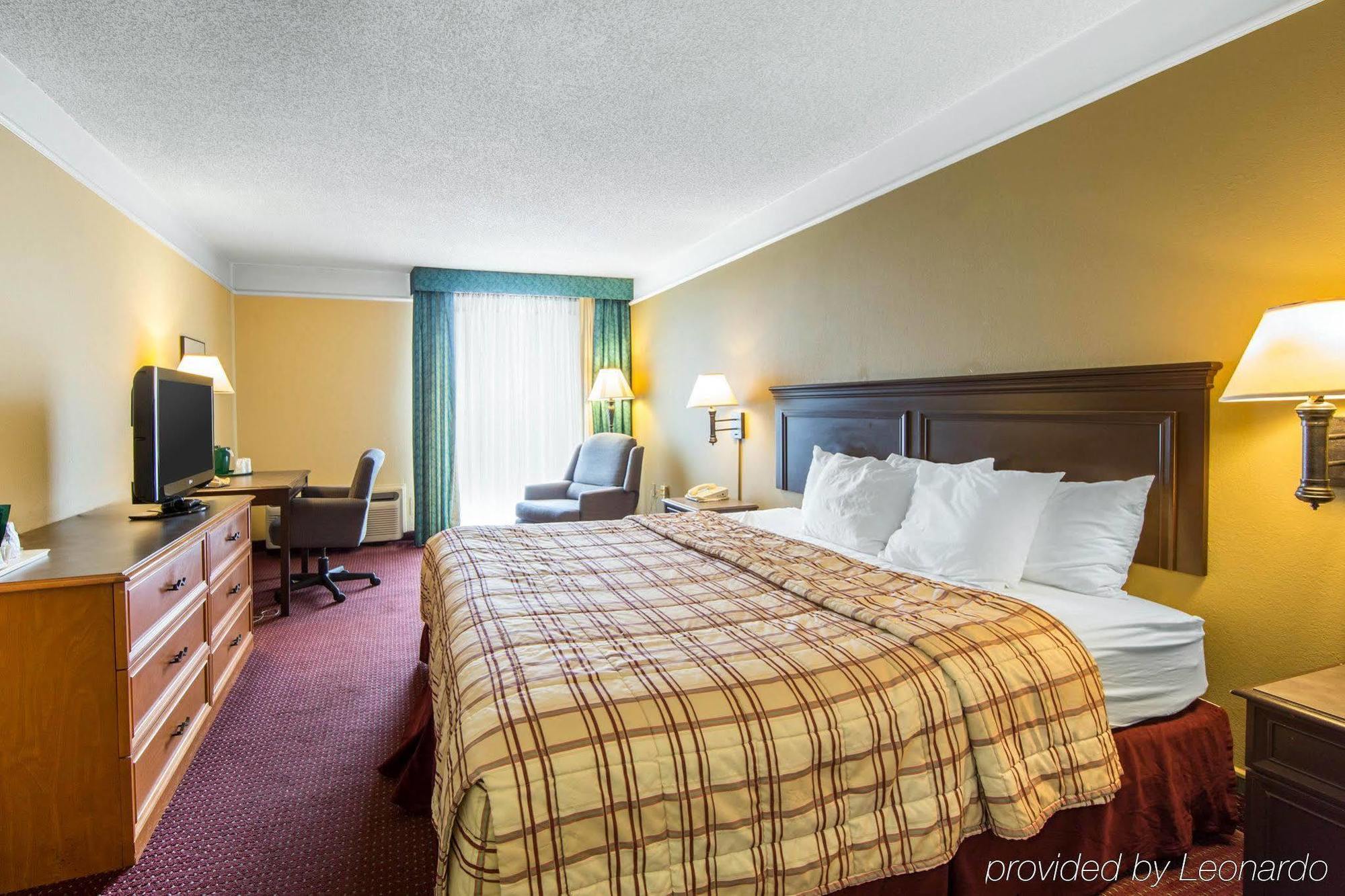 Holiday Inn Knoxville N - Merchant Drive By Ihg מראה חיצוני תמונה